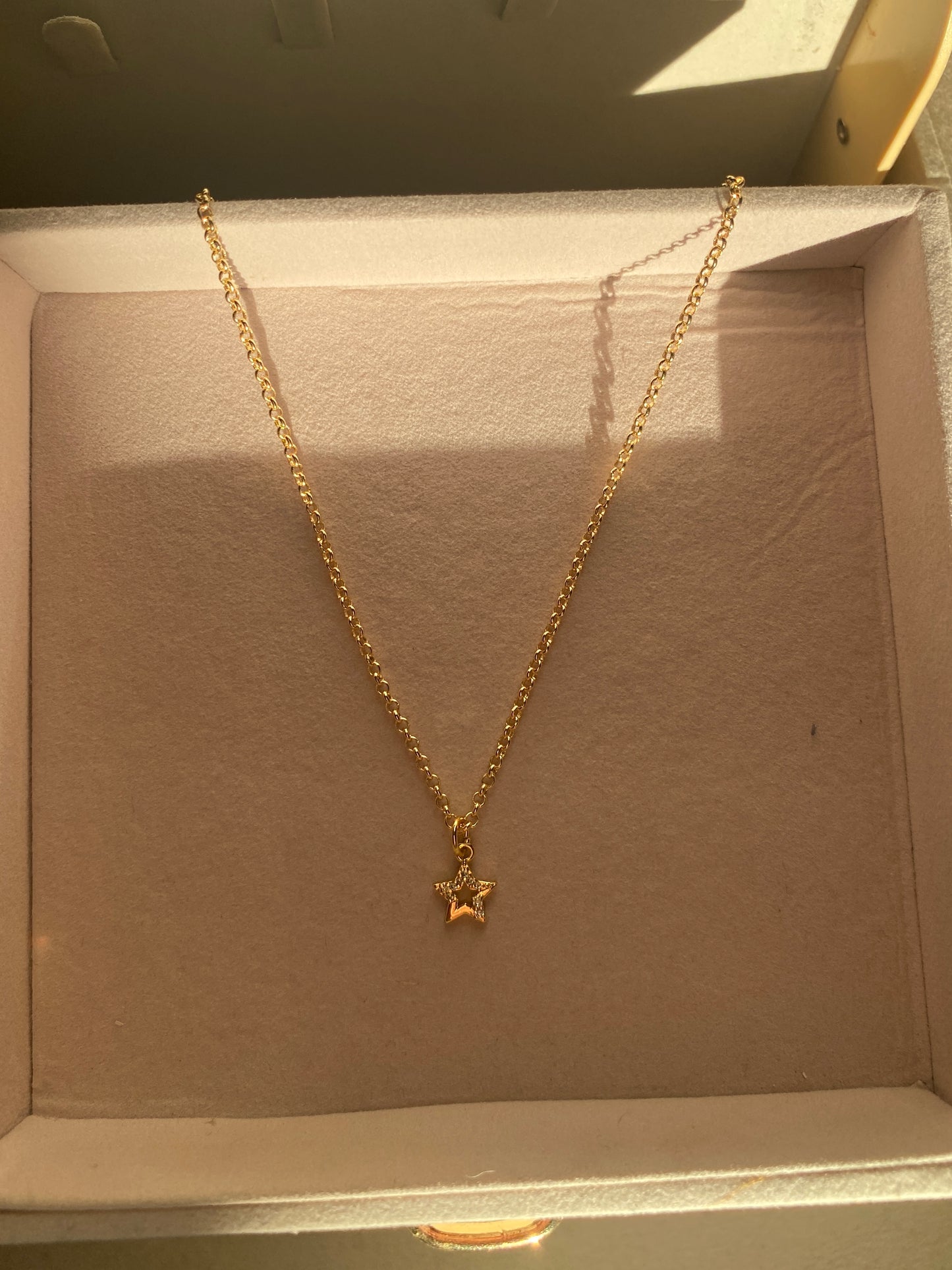 The Carla Necklace